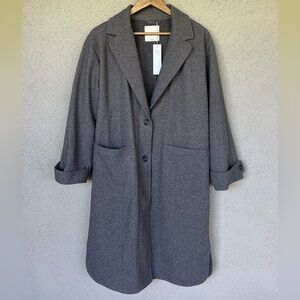 Gentle Fawn Herringbone Coat in Gray